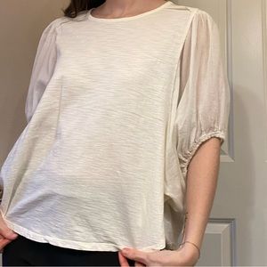Cute flowy puff sleeve top